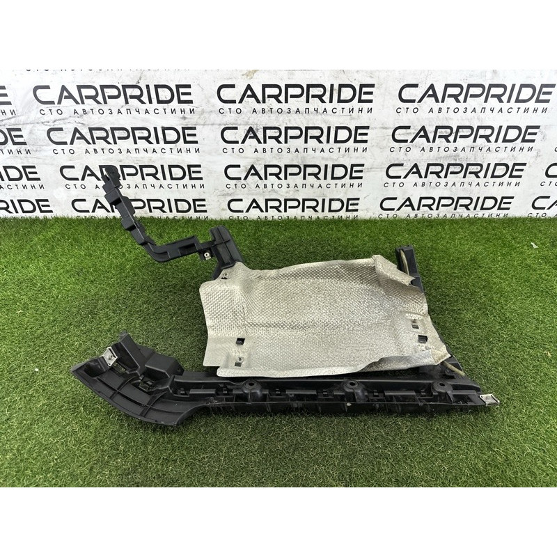 Кріплення бампера (кузов и элементы) LAND ROVER Range Rover L405 2016 5.0 LR076516