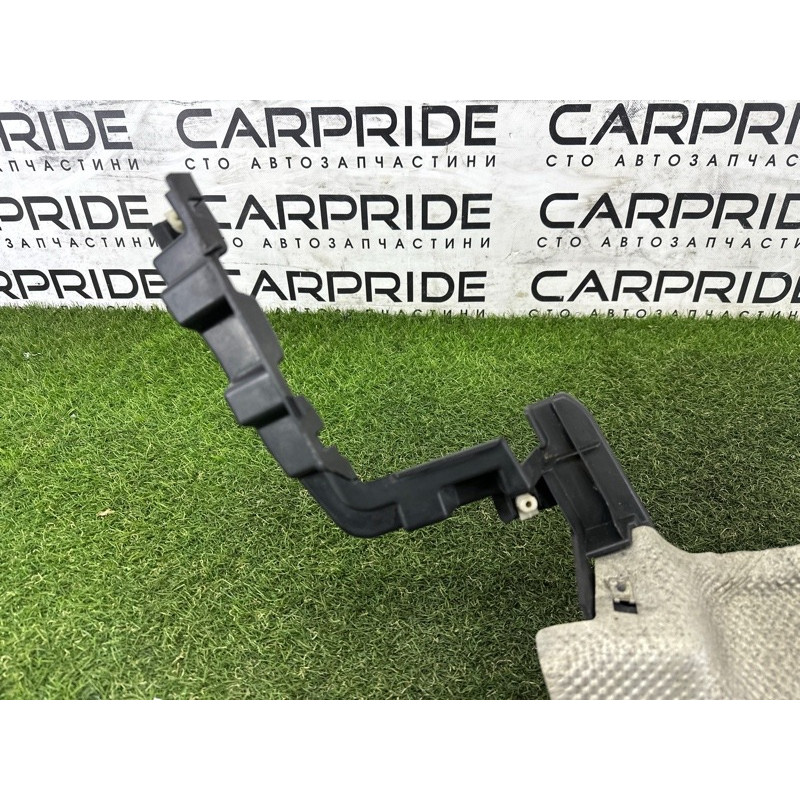 Кріплення бампера (кузов и элементы) LAND ROVER Range Rover L405 2016 5.0 LR076516