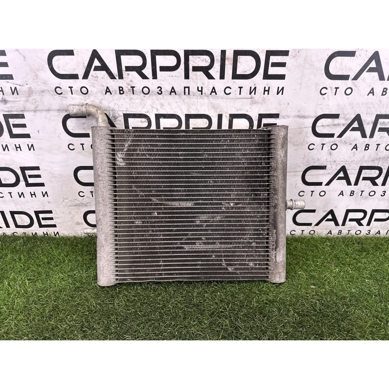 Додатковий радіатор охолодження (система охлаждения) LAND ROVER Range Rover L405 2016 5.0 LR062670