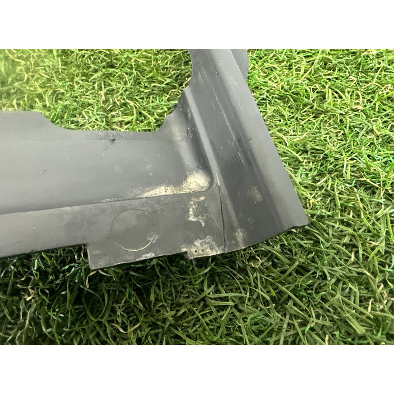 Воздуховод радиатора (кузов и элементы) AUDI Q7 4L 2011 3.0 TFSi 4L0117335F