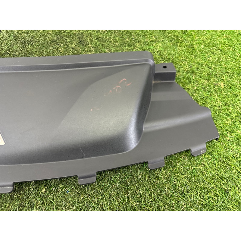 Накладка передней панели (кузов и элементы) BMW X5 F15 2015 4.4 13717637050