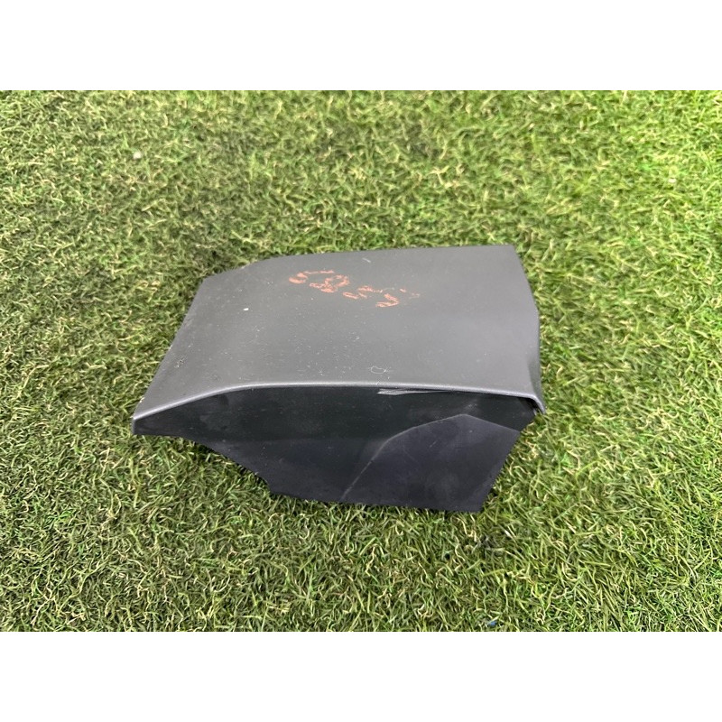 Накладка крила (кузов и элементы) LAND ROVER Range Rover Evoque L538 2016 2.0 LR035400