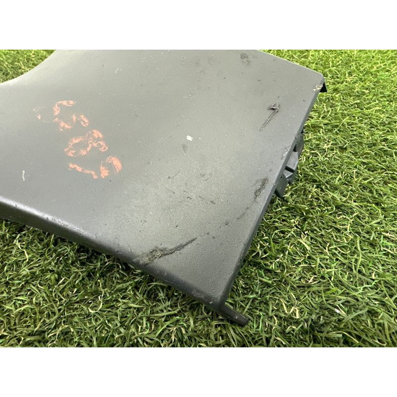 Накладка крила (кузов и элементы) LAND ROVER Range Rover Evoque L538 2016 2.0 LR035400