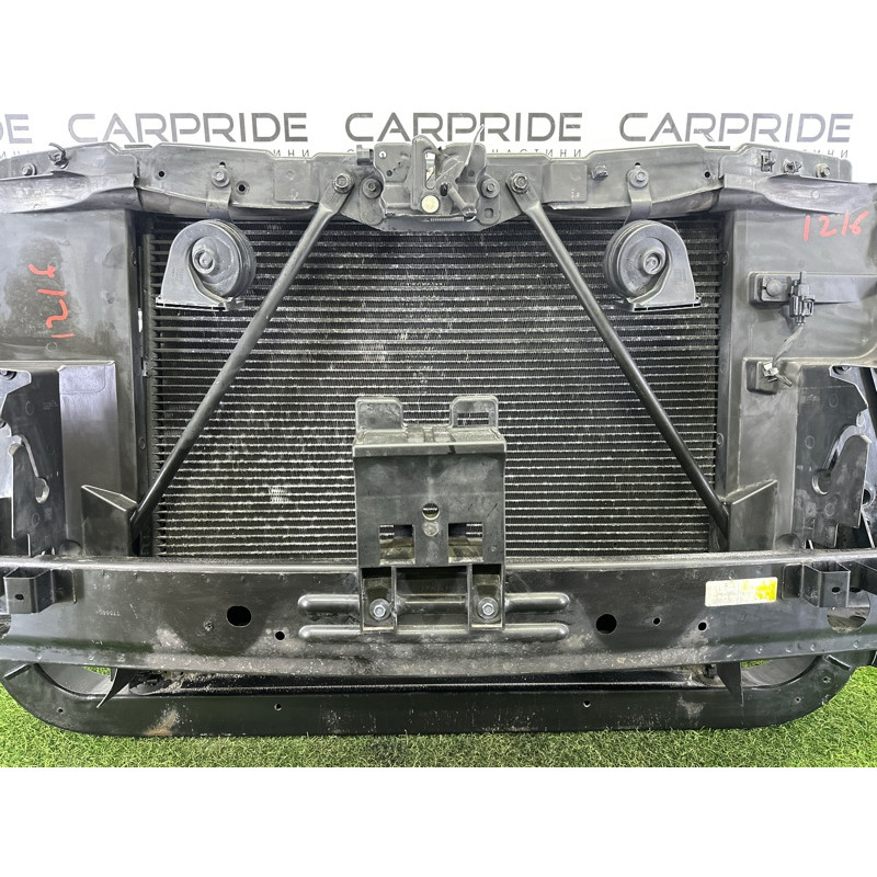 Телевизор (передняя часть кузова) (наружные элементы кузова) Jeep Grand Cherokee WK2 2018 3.6 5156113AA