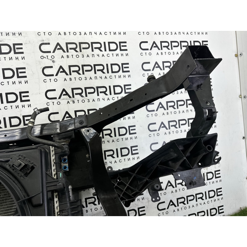 Телевизор (передняя часть кузова) (наружные элементы кузова) Jeep Grand Cherokee WK2 2018 3.6 5156113AA