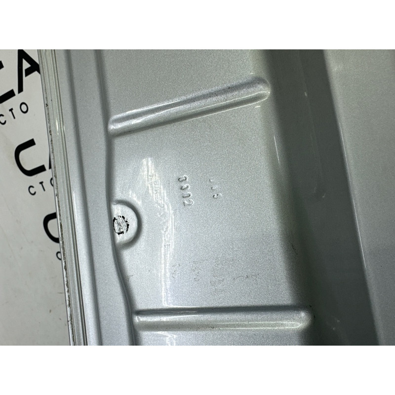 Капот (кузов і елементи) Volkswagen Touareg NF 2013 3.6 7P6823031