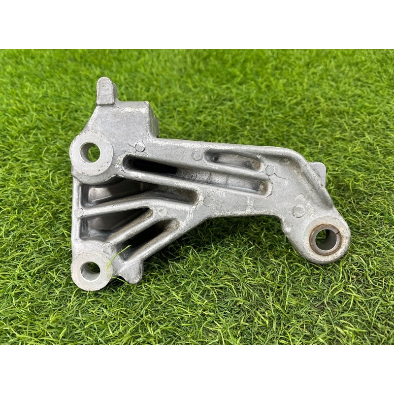 Кронштейн промежуточного вала (трансмиссия) Nissan Rogue T33 2023 1.5 KR15DDT 397806RC0B