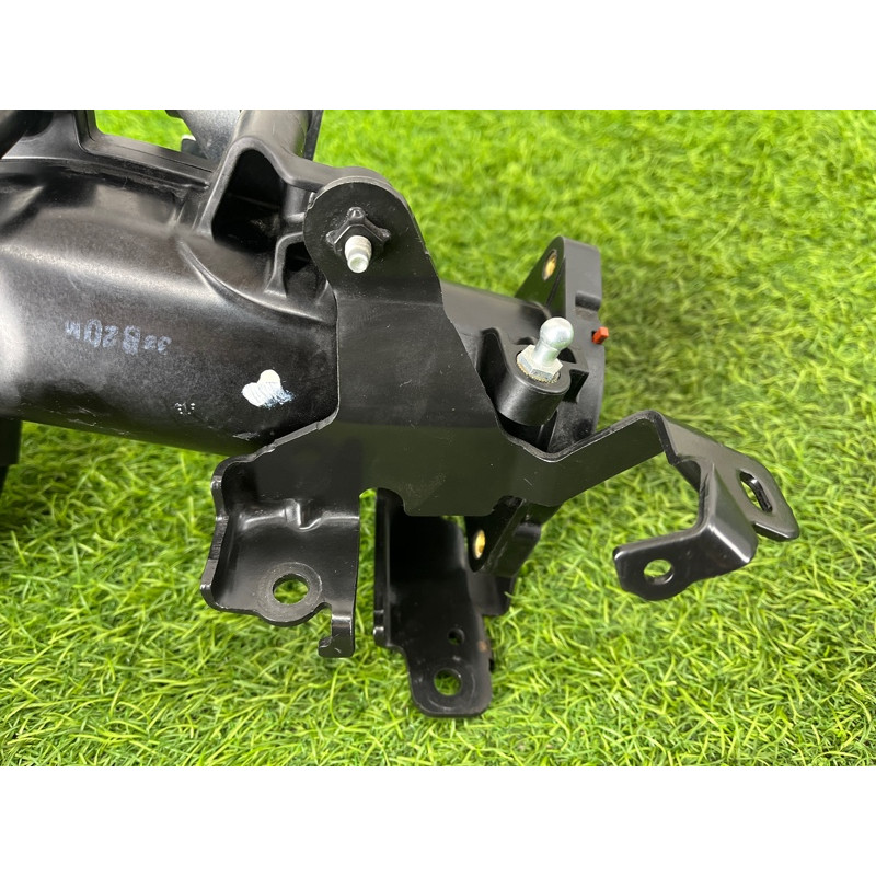 Патрубок впускного колектора (впускная система) Nissan Rogue T33 2023 1.5 KR15DDT 165766RC3B