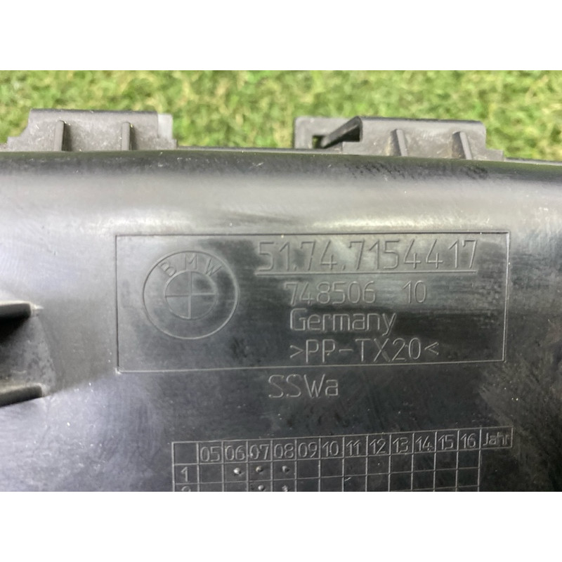 Воздуховод тормозов (кузов и элементы) BMW 3-series E93 2008 3.0 N54 51747154417