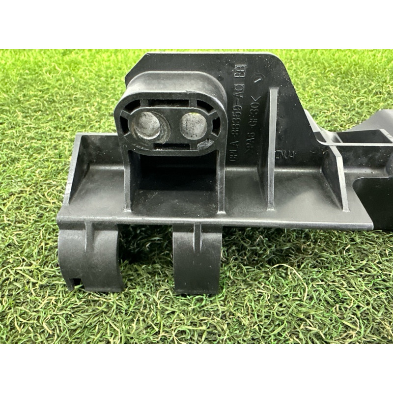 Повітропровід радіатора (кузов и элементы) LAND ROVER Range Rover L405 2016 5.0 LR052925