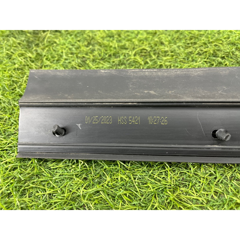 Накладка на поріг (кузов і елементи) Nissan Rogue T33 2023 1.5 KR15DDT 808396RR0A