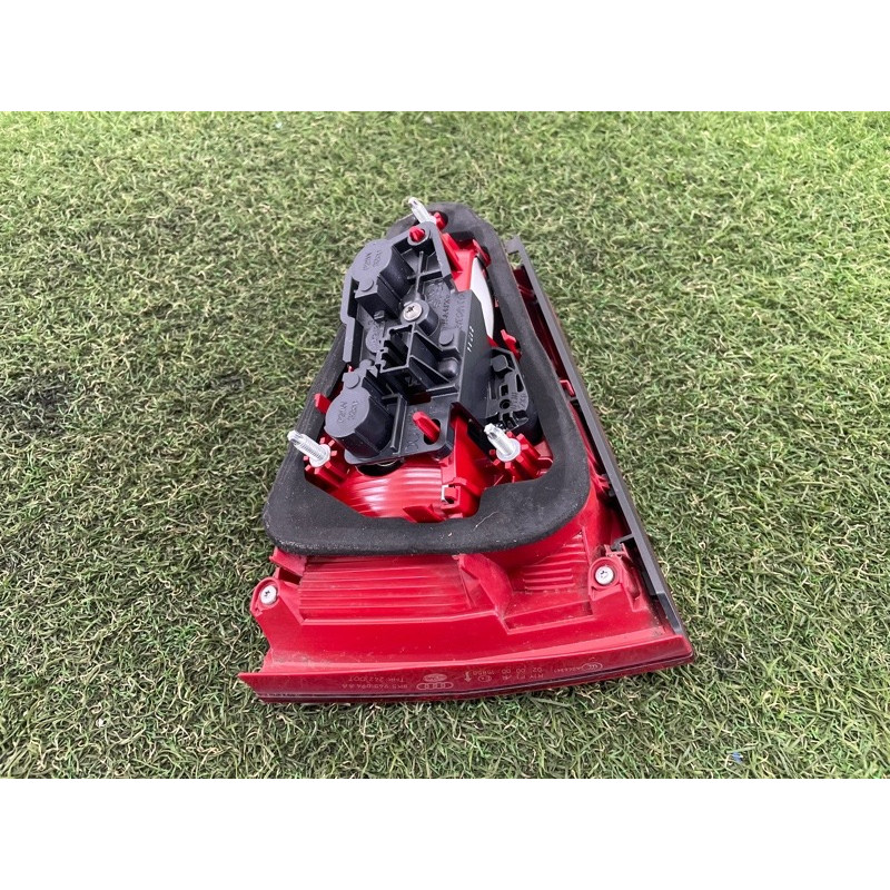 Задний фонарь (оптика) AUDI A4 B8 2014 2.0 TFSI 8K5945094AA