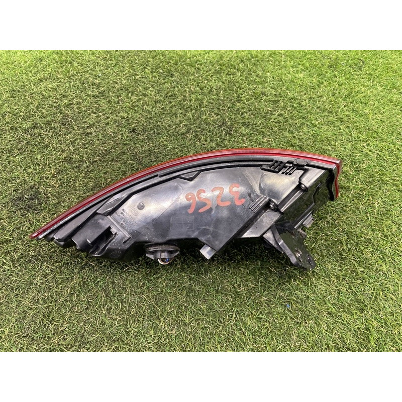 Задний фонарь (оптика) AUDI A4 B9 2017 2.0 TFSI 8W5945092D