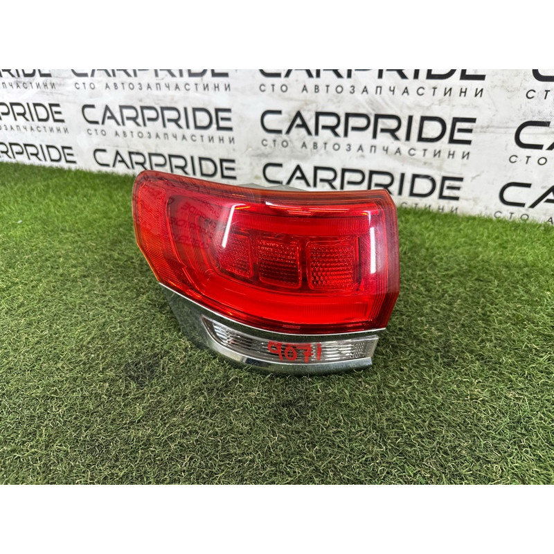 Задний фонарь (оптика) Jeep Grand Cherokee WK2 2014 3.0 Diesel 68110017AC