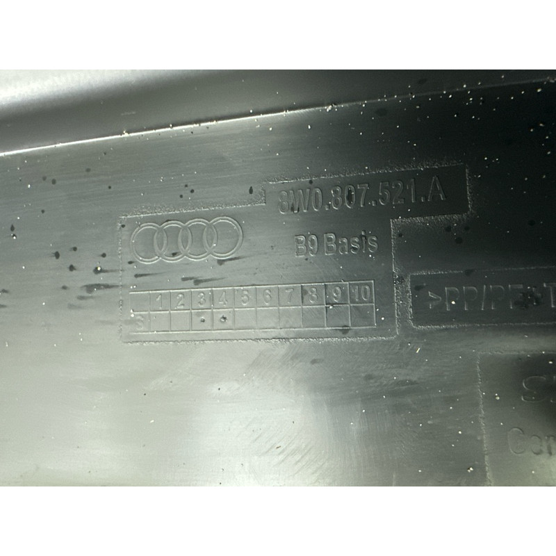 Бампер (наружные элементы кузова) AUDI A4 B9 2017 2.0 TFSI 8W5807067GRU