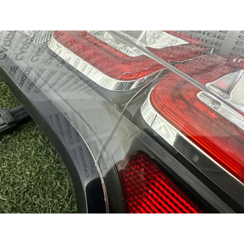 Задний фонарь (оптика) LAND ROVER Range Rover L405 2016 5.0 LR061572