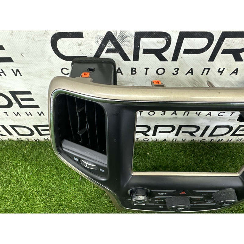 Блок управления климат-контролем (электрика / блоки управления) Jeep Grand Cherokee WK2 2014 3.0 Diesel 5091840AC