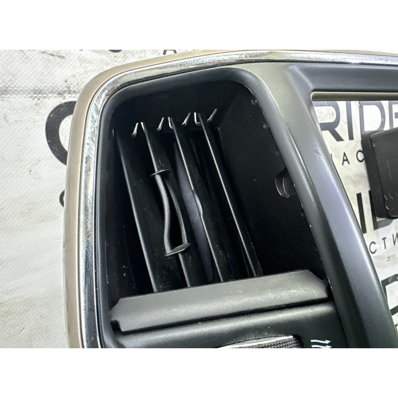 Блок управления климат-контролем (электрика / блоки управления) Jeep Grand Cherokee WK2 2014 3.0 Diesel 5091840AC