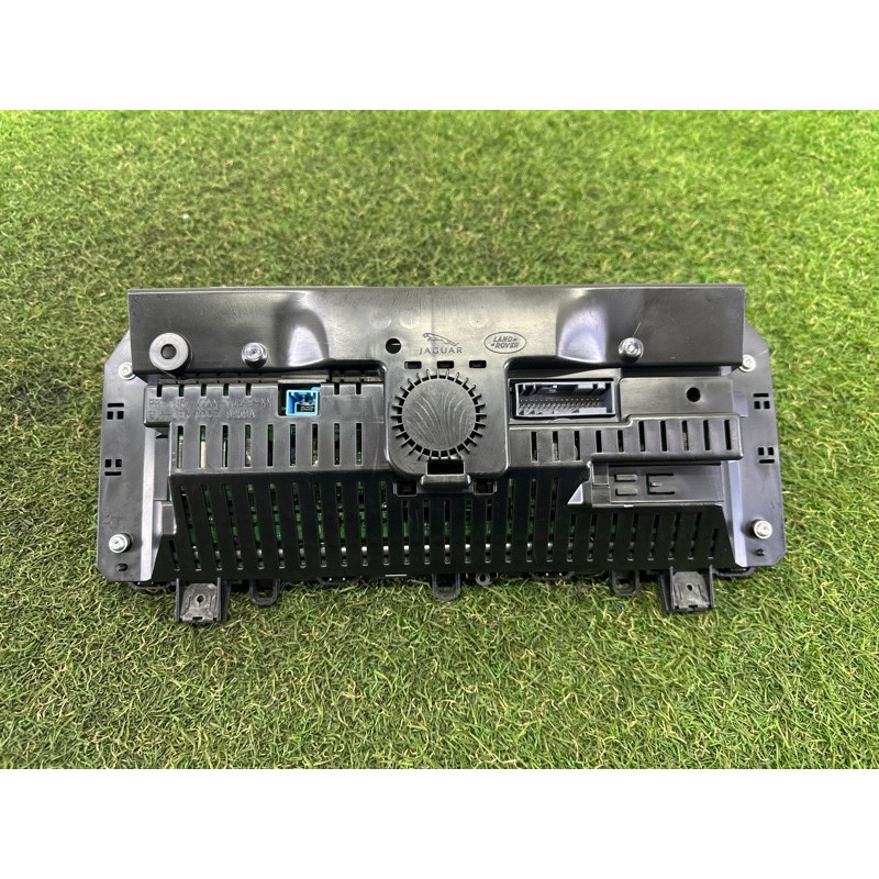 Панель приборов (салон) LAND ROVER Range Rover L405 2016 5.0 LR070411