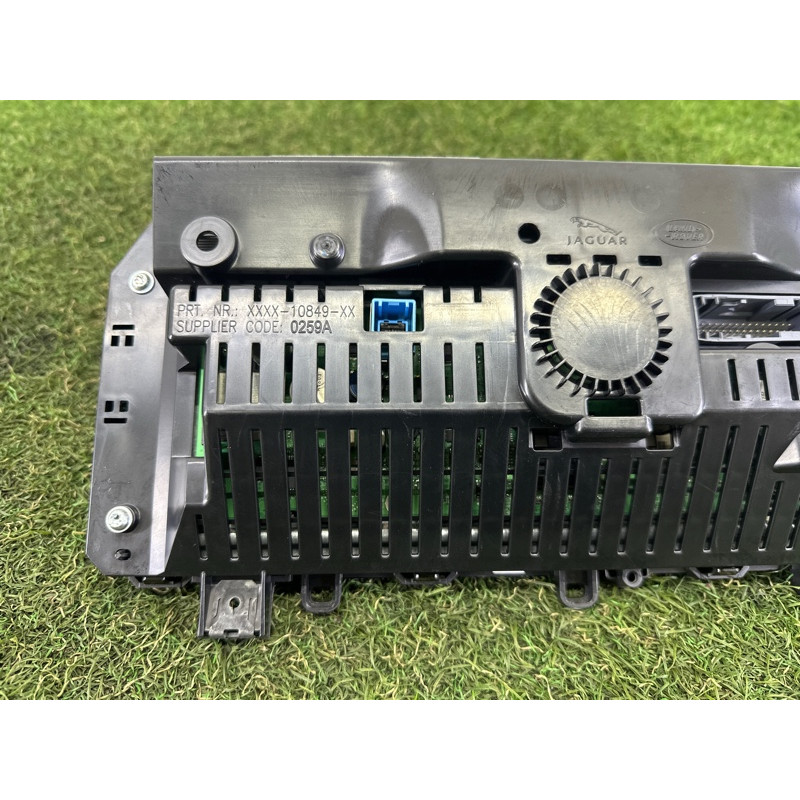 Панель приборов (салон) LAND ROVER Range Rover L405 2016 5.0 LR070411