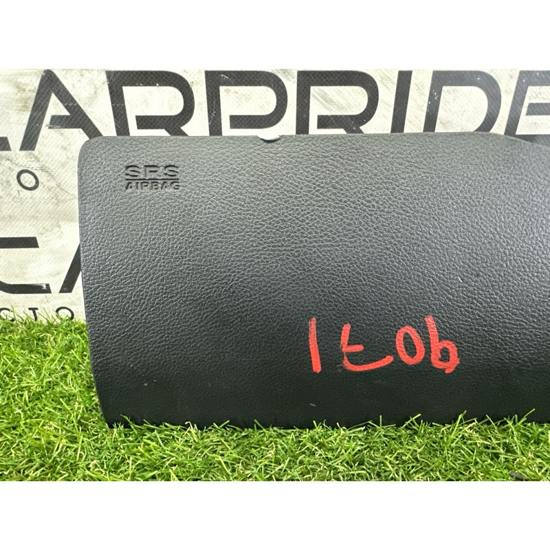 Airbag коленей (airbag / безопасность) Jeep Grand Cherokee WK2 2014 3.0 Diesel 5SG32DX9AA