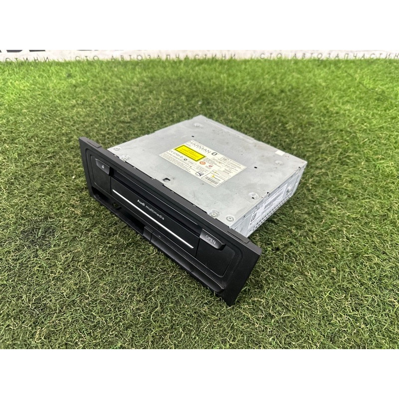 Блок управления мультимедиа (электрика / блок управления) AUDI Q5 8R 2012 3.2 8T1035664D