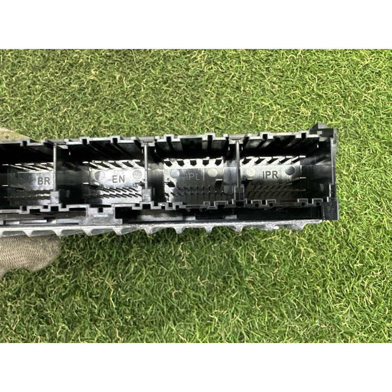 Блок управления режимами подвески (электрика / блоки управления) LAND ROVER Range Rover L405 2016 5.0 LR061457