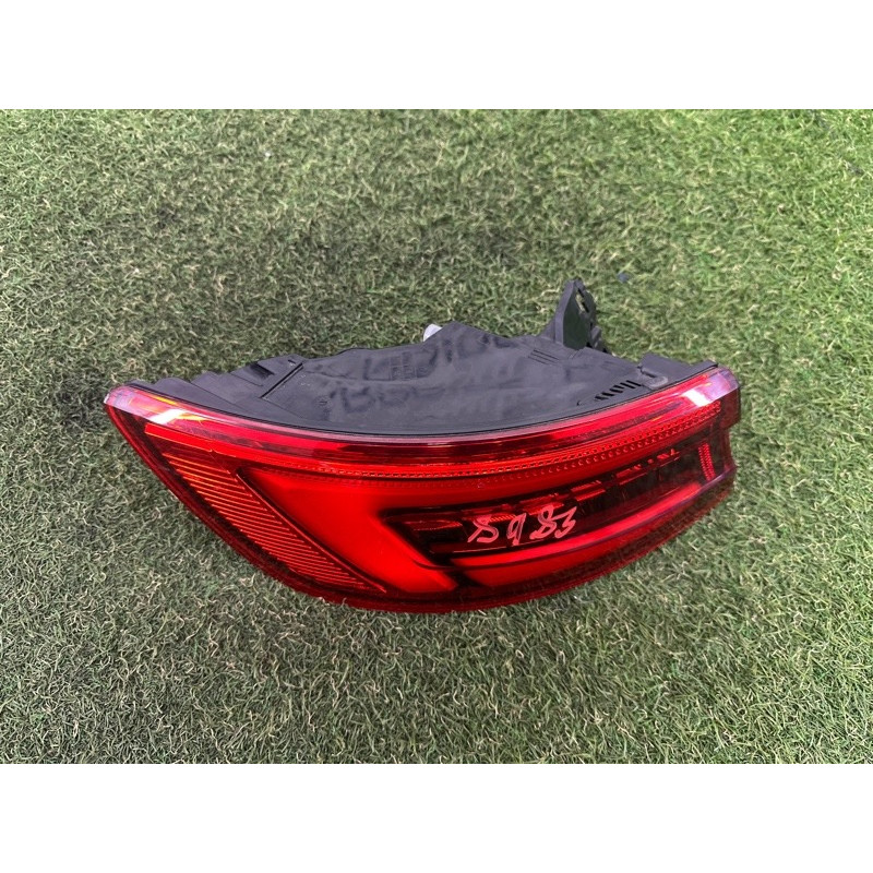 Задний фонарь (оптика) AUDI A4 B9 2017 2.0 TFSI 8W5945091D