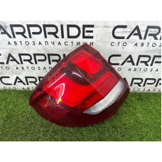 Задний фонарь