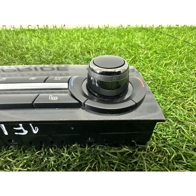 Блок управления климат-контролем (электрика / блоки управления) BMW X5 F15 2015 4.4 64119396078