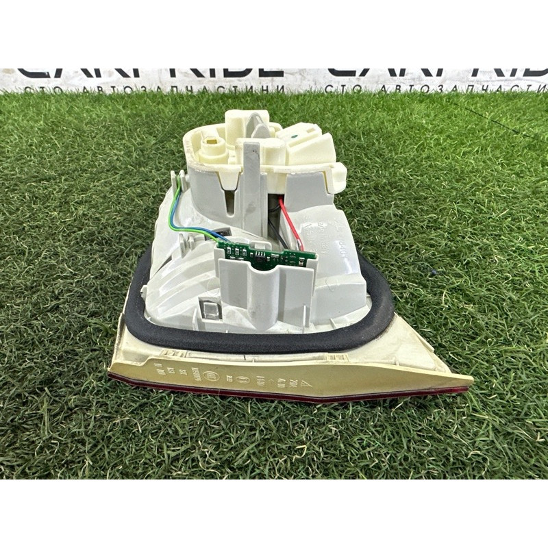 Задний фонарь (оптика) BMW 3-series E90 2010 3.0 N54 63217289427