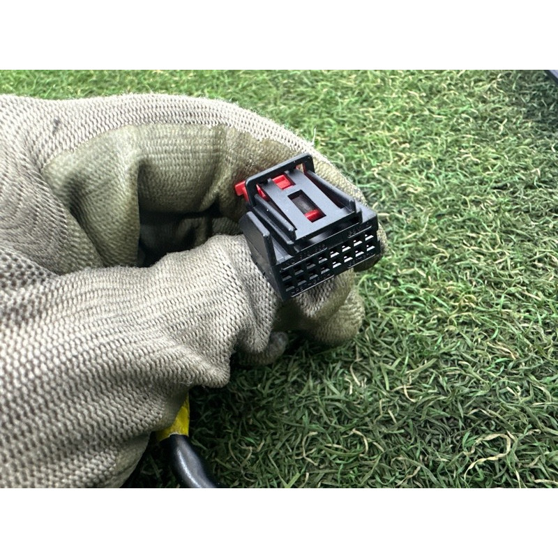 Зеркало (стекла и зеркала) AUDI A4 B8 2014 2.0 TFSI 8K1857410AG01C