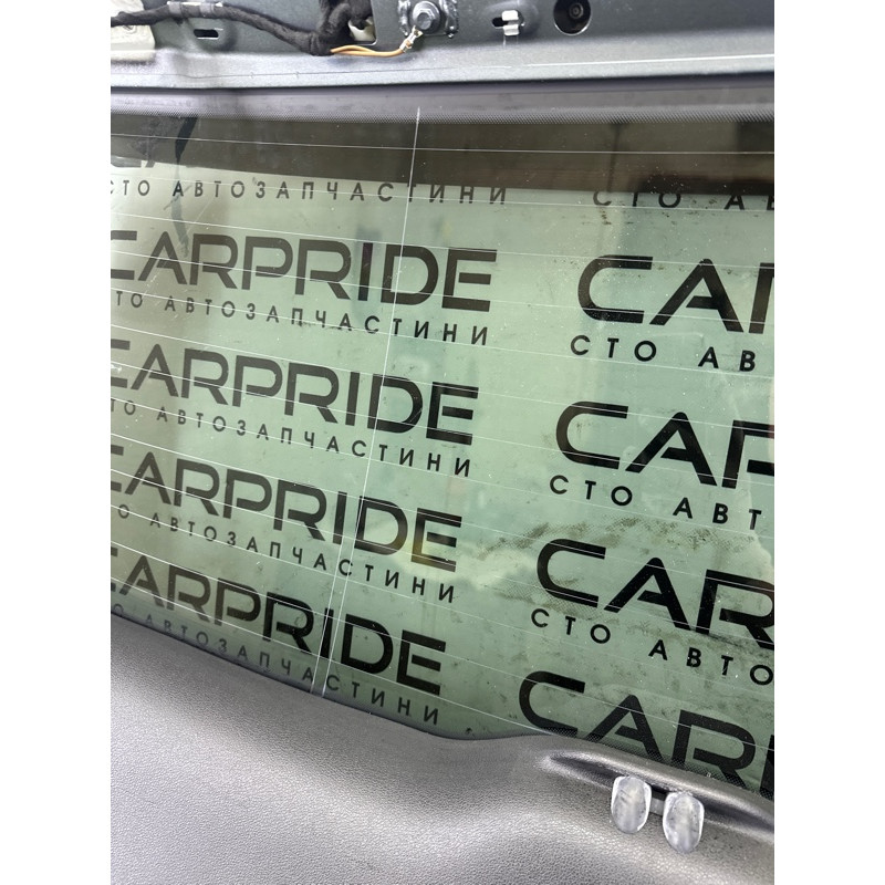 Стекло крышки багажника (стекла и зеркала) AUDI Q5 8R 2012 3.2 8R0845501ANVB