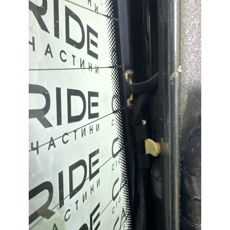 Стекло крышки багажника (стекла и зеркала) AUDI Q5 8R 2012 3.2 8R0845501ANVB