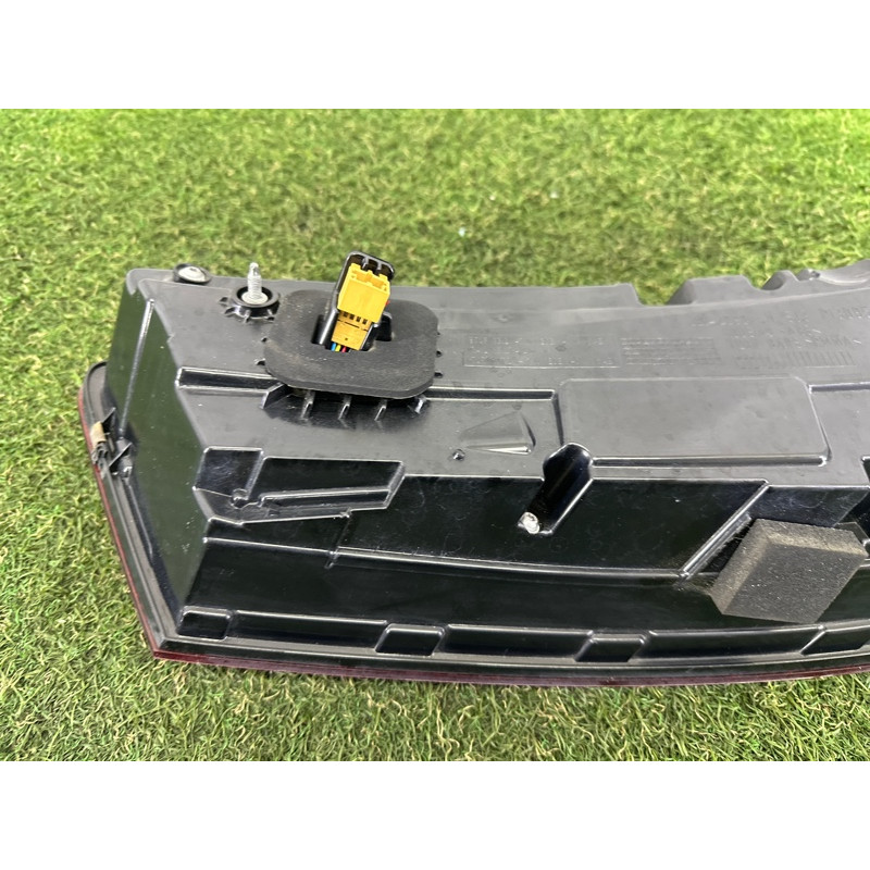 Задний фонарь (оптика) AUDI Q7 4M 2017 3.0 TFSi 4M0945093D