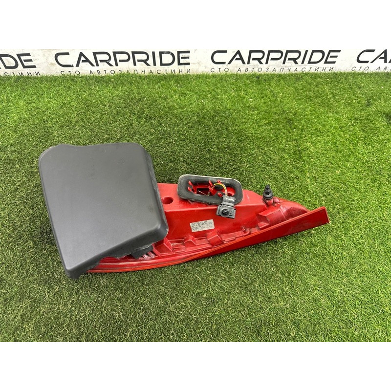 Задний фонарь (оптика) AUDI Q5 8R 2012 3.2 8R0945094B