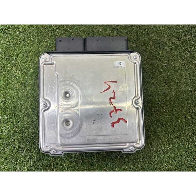 Блок управления двигателем (электрика / блок управления) AUDI A4 B8 2014 2.0 TFSI 8K5907115M