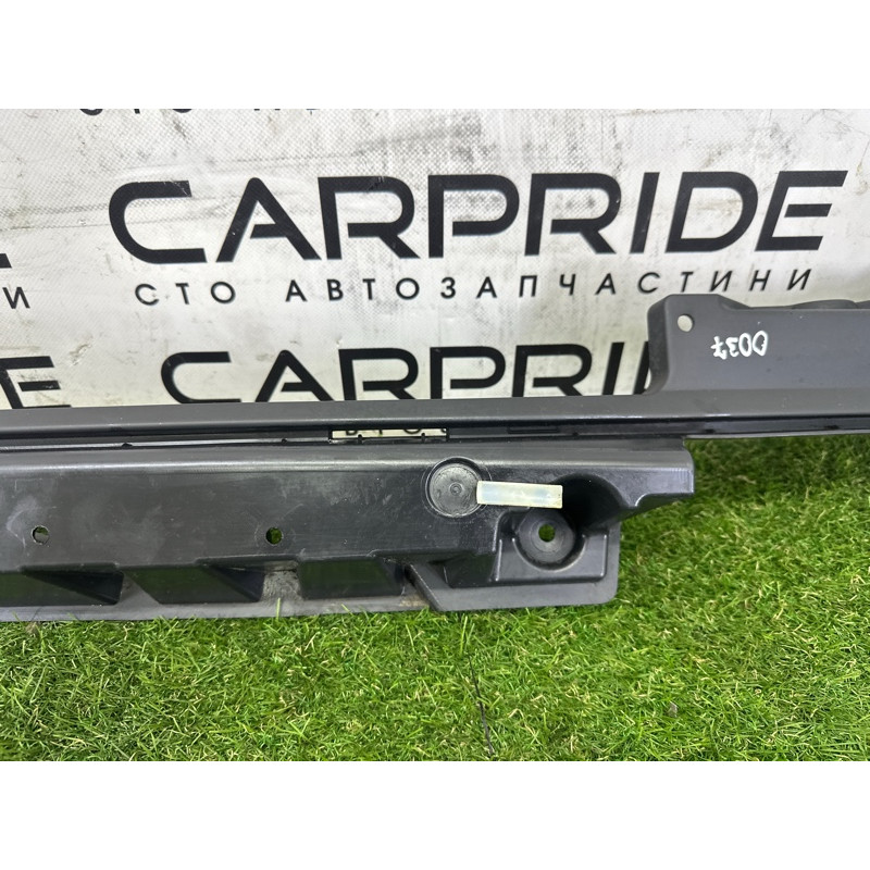 Крепление бампера (кузов и элементы) LAND ROVER Range Rover L405 2016 5.0 LR037923