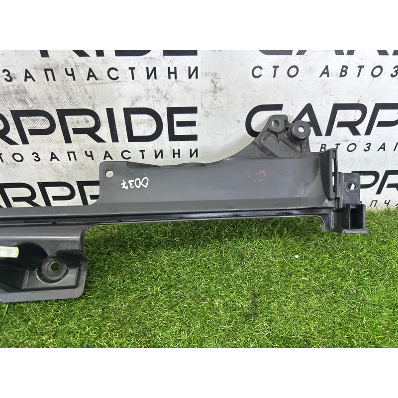 Крепление бампера (кузов и элементы) LAND ROVER Range Rover L405 2016 5.0 LR037923