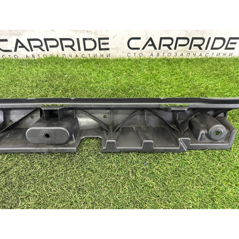 Крепление бампера (кузов и элементы) LAND ROVER Range Rover L405 2016 5.0 LR037923