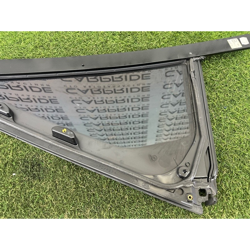 Форточка двери (кузов и элементы) LAND ROVER Range Rover L405 2016 5.0 LR065501