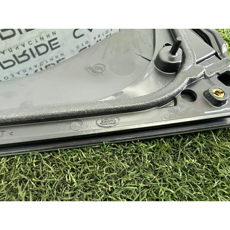 Форточка двери (кузов и элементы) LAND ROVER Range Rover L405 2016 5.0 LR065501