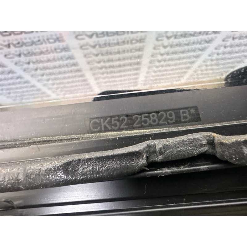 Форточка двери (кузов и элементы) LAND ROVER Range Rover L405 2016 5.0 LR065501