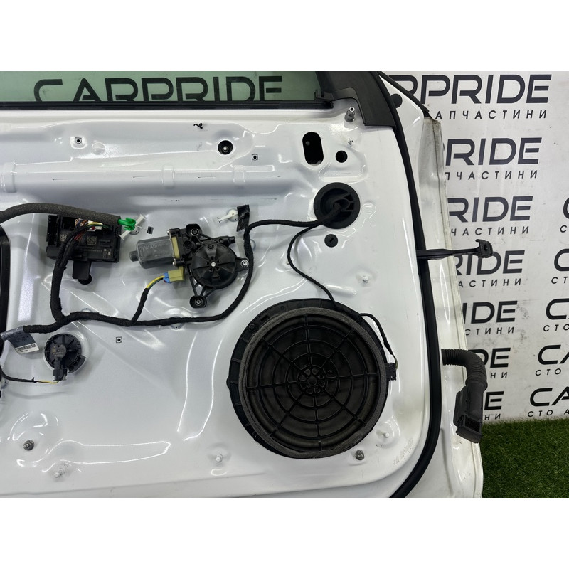 Дверь (наружные элементы кузова) AUDI A4 B9 2017 2.0 TFSI 8W0831051A