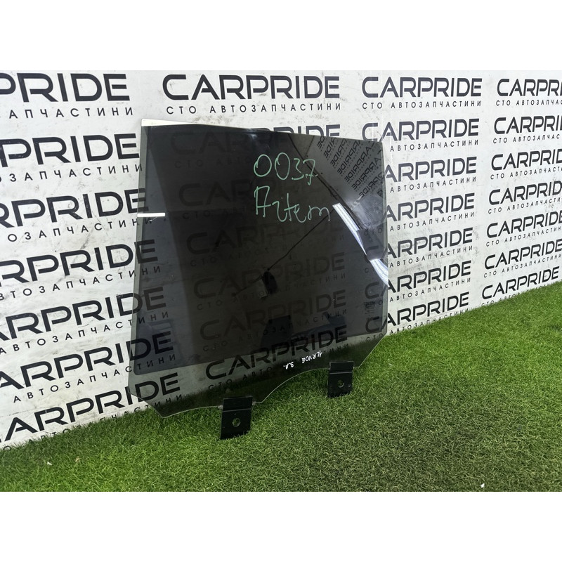 Стекло (кузов и элементы) LAND ROVER Range Rover L405 2016 5.0 LR052677