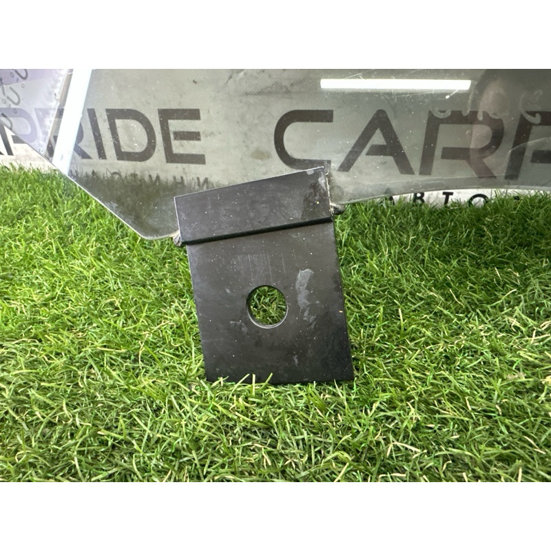 Стекло (кузов и элементы) LAND ROVER Range Rover L405 2016 5.0 LR052677