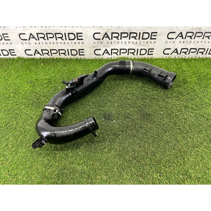 Патрубок воздушного фильтра (впускная система) BMW X5 E70 2011 3.0 N55B30 13717583714