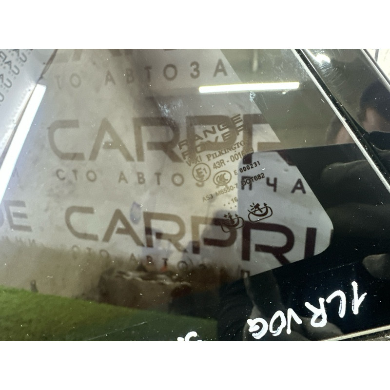 Форточка двери (кузов и элементы) LAND ROVER Range Rover L405 2016 5.0 LR065500