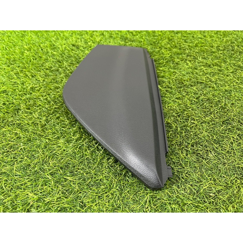 Накладка торпеды боковая (салон) Nissan Rogue T33 2023 1.5 KR15DDT 684986RR0A