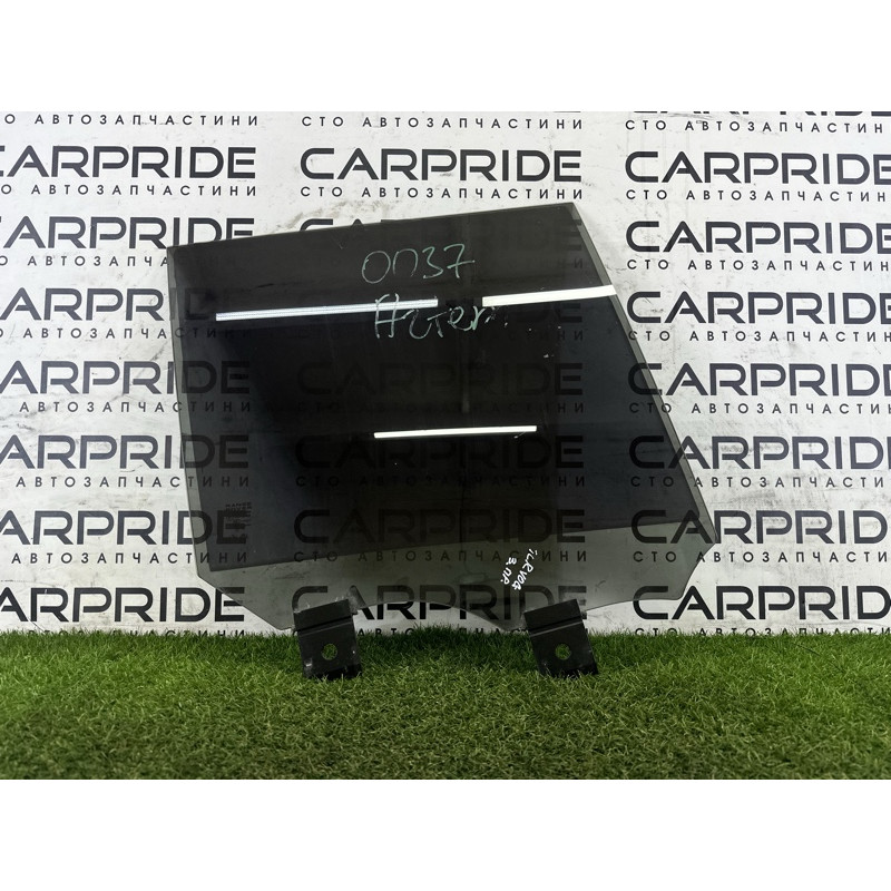 Стекло (кузов и элементы) LAND ROVER Range Rover L405 2016 5.0 LR052675